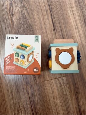 Trixie Small Activity Cube Toy - Blue, Green, Yellow